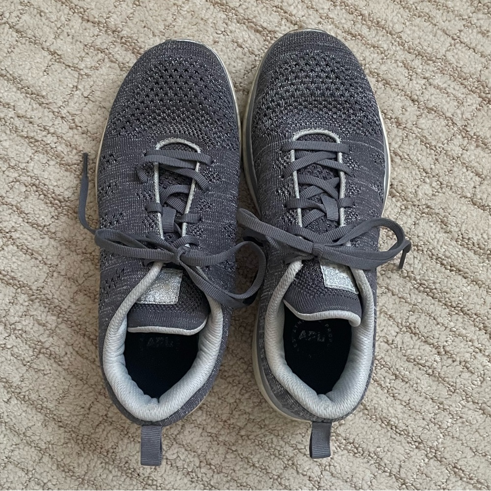 APL Techloom Pro Women’s - Gently Used
